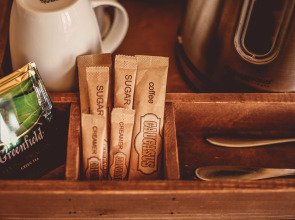 Отель Кавказ