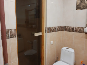 Апартаменты на Правой набережной Сугутки 1