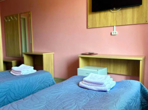 Отель Пионер