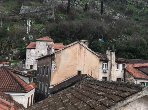 Hotel Athos Guesthouse