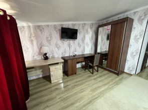 Отель Garden City