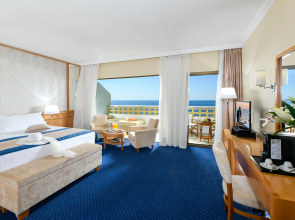 Отель Constantinou Bros Athena Royal Beach