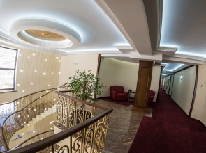 Курортный отель Elegant