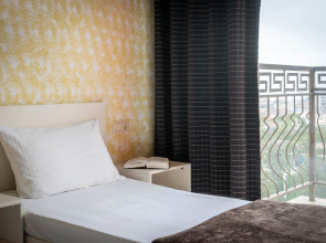 Квартира Студия на 12м этаже с потрясающим видом на море и город