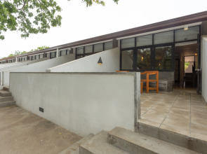 Отель Nilaveli Beach