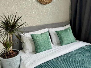 Апартаменты Семейные с красивым видом недалеко от парка Галицкого