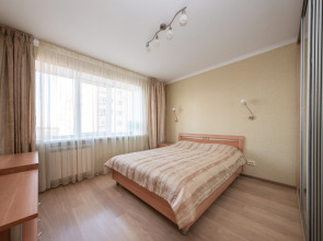 Апартаменты на Романа Брянского 8/1