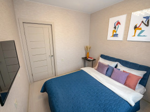 Апартаменты TopHouse на Каплунова 10 трёхкомнатные