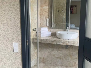 Апартаменты 2-комнатная квартира в Кореизе около моря