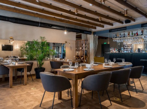 Отель Orbeliani Residence