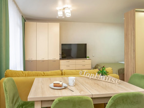 Апартаменты TopHouse на Можжевеловой 18, 16 этаж
