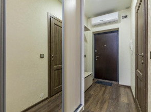 10 Апартаменты Stepanenkov на Малышева 42А (06)