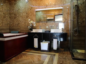 Damas International Hotel (by Travel Agency)