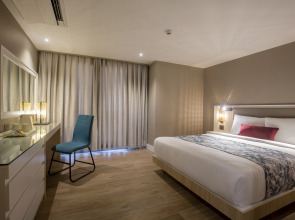 Отель Woovo Phuket Patong