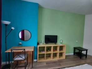 Апартаменты Koltsovo Park