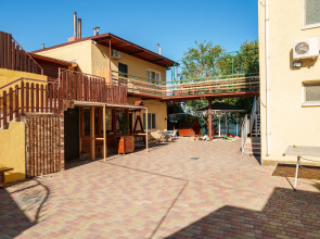 Отель Золотые Пески