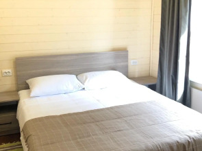 Шале Teberda-Holidayinn