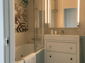 Апартаменты 9 ночей на переулке Красном