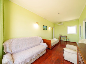 Отель Золотые Пески