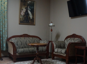 Отель Садовая 19