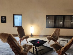 Апартаменты с бассейном и баней