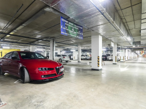 Квартира вместительная в самом центре города с парковкой