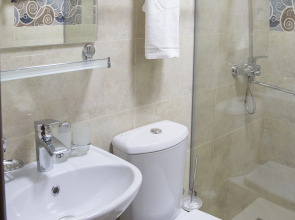 Мини-Отель Восток