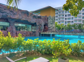 Апартаменты Laguna Beach Resort 3 The Maldives