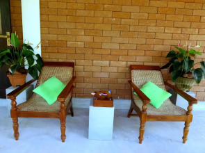 Курортный отель Ananthaya Beach