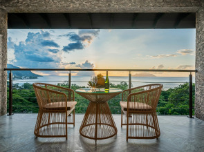 Курортный отель Gardens Hill Resort & Spa