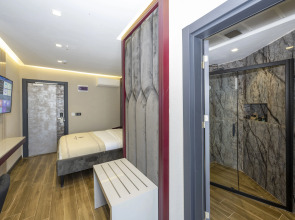 Отель Heaven Premium Airport