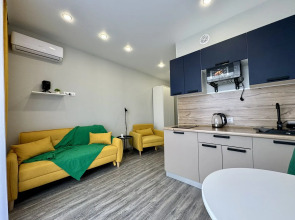 Апартаменты для Двоих с Кинопроектором