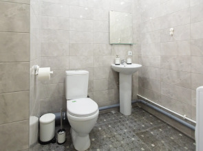 Апартаменты 9 Ночей на Карташова №2