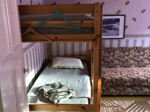 Квартира трехкомнатная Кирова 54