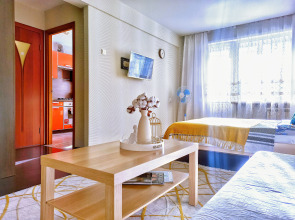 Апартаменты Rise and Shine 32 Mikrorayon