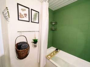 Квартира на улице Добролюбова 1