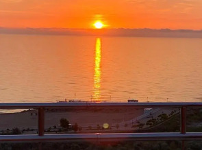 Апартаменты Двухэтажный Пентхаус Маки у Моря