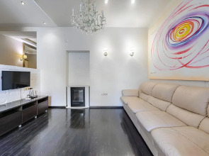 Квартира Двухкомнатная Классическая на Большой Красной 63