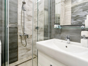 Апарт-отель Адмиральская лагуна