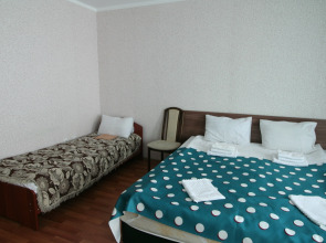 Апартаменты Студия Премьер на ул.Декабристов Бестужевых