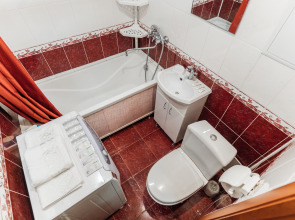 Апартаменты на Маршала Жукова 40