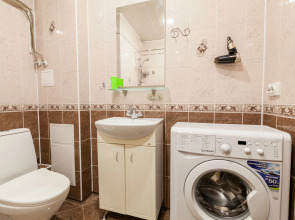 Апартаменты Папанинцев 111