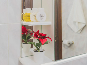 Квартира GM Apartments рядом с Экспоцентром и Белым домом