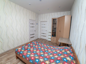 Апартаменты Четырехкомнатные на Энтузиастов 3