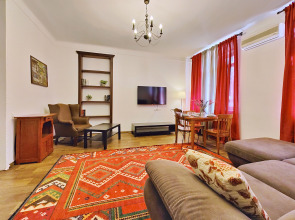 Квартира M.O.O.N Apartments  - Tole bi 45 Center