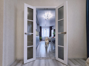 Квартира Уютная на улице Сергея Борзенко