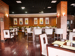 Отель Boma Nairobi