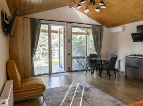 Частный дом на Луговом 42м у реки в центре Звенигорода