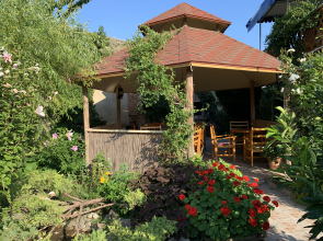 Гостевой Дом Ёлки