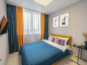 Апартаменты TopHouse на Каплунова 10 трёхкомнатные